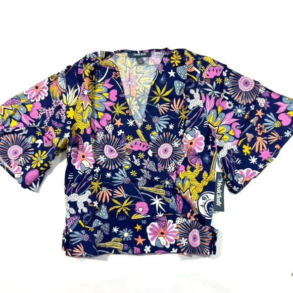 New ModCloth Best Is Yet to Come Wrap Top - Picture 2 of 7